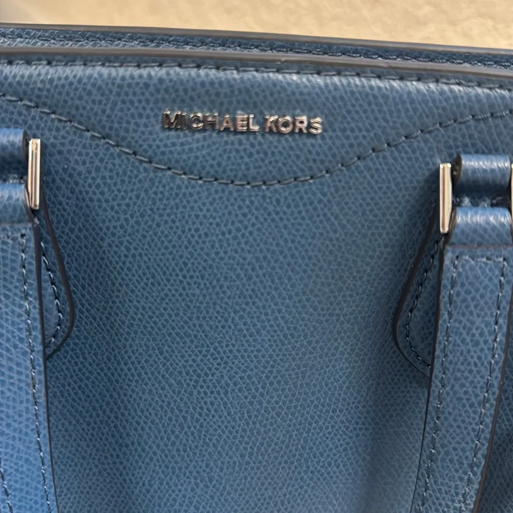 New Michael Kors Taryn Small Convertible TZ Tote Crossbody in Dark Chambray